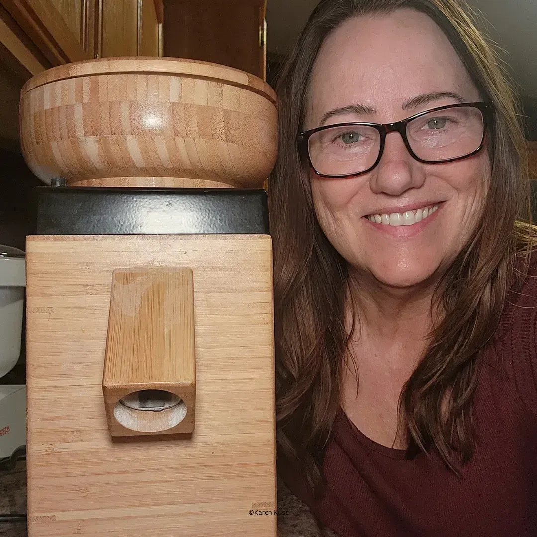 SaunaSpace unit promoting non-toxic healing through near-infrared light therap