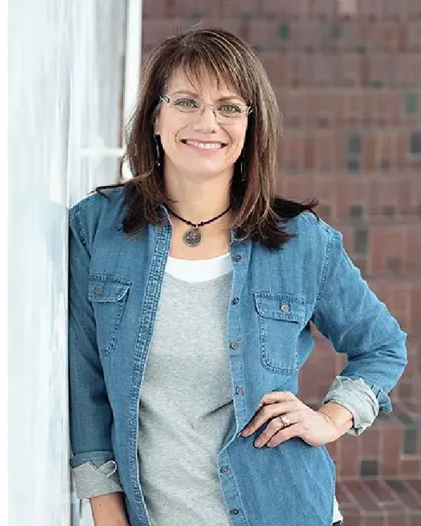 Dr. Terri Peña