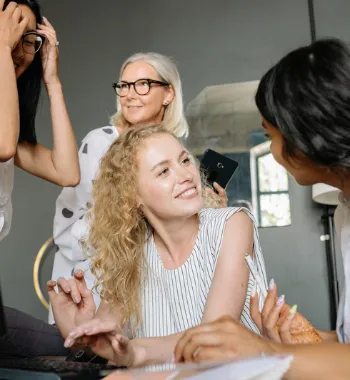 Supportive conversation based on real-life understanding