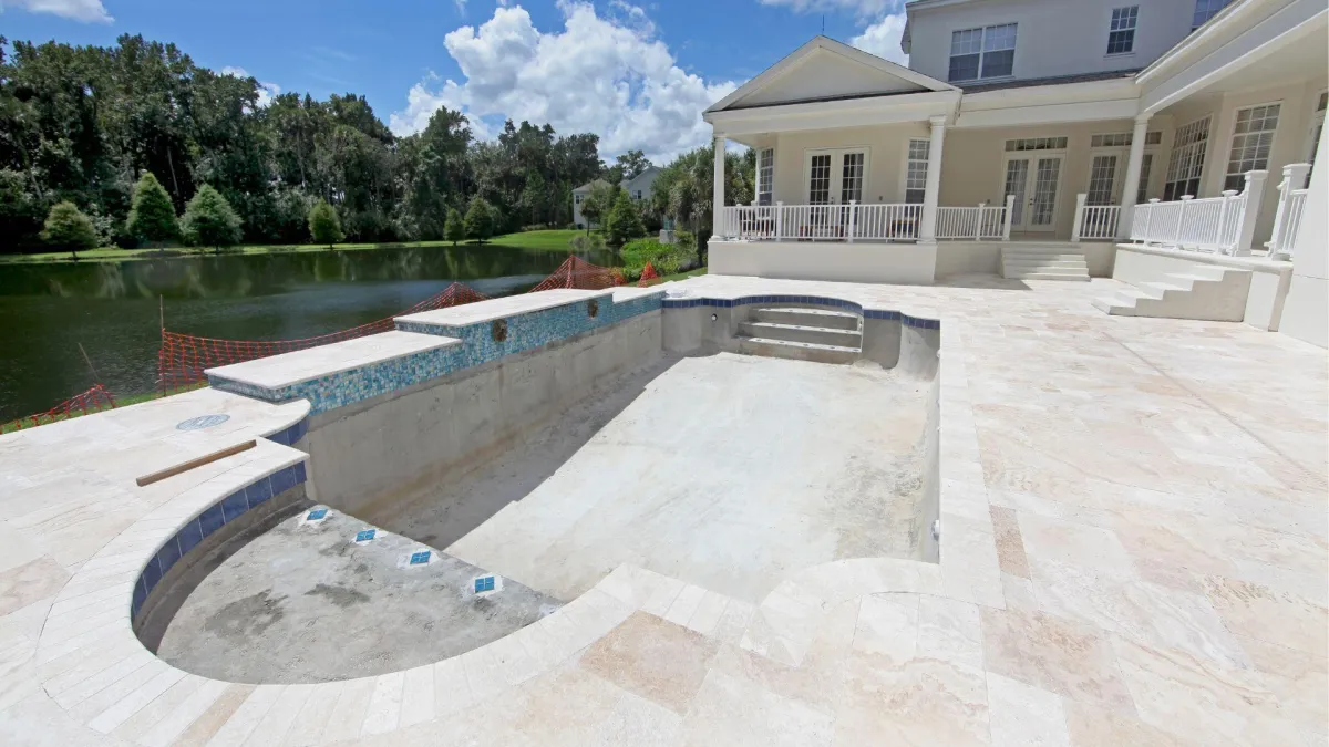 Pool Remodeling in la quinta 