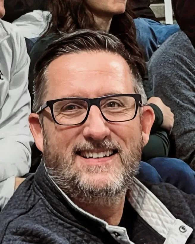 Headshot of Dr. Chris Herald