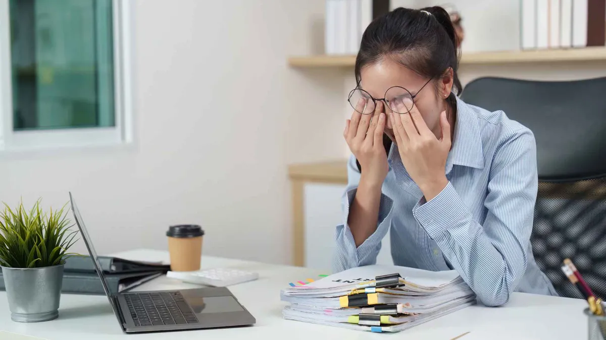 Computer Vision Syndrome and Digital Eye Strain