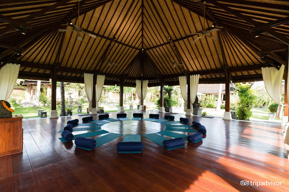 The training pavilion at Puri Bagus Candidasa