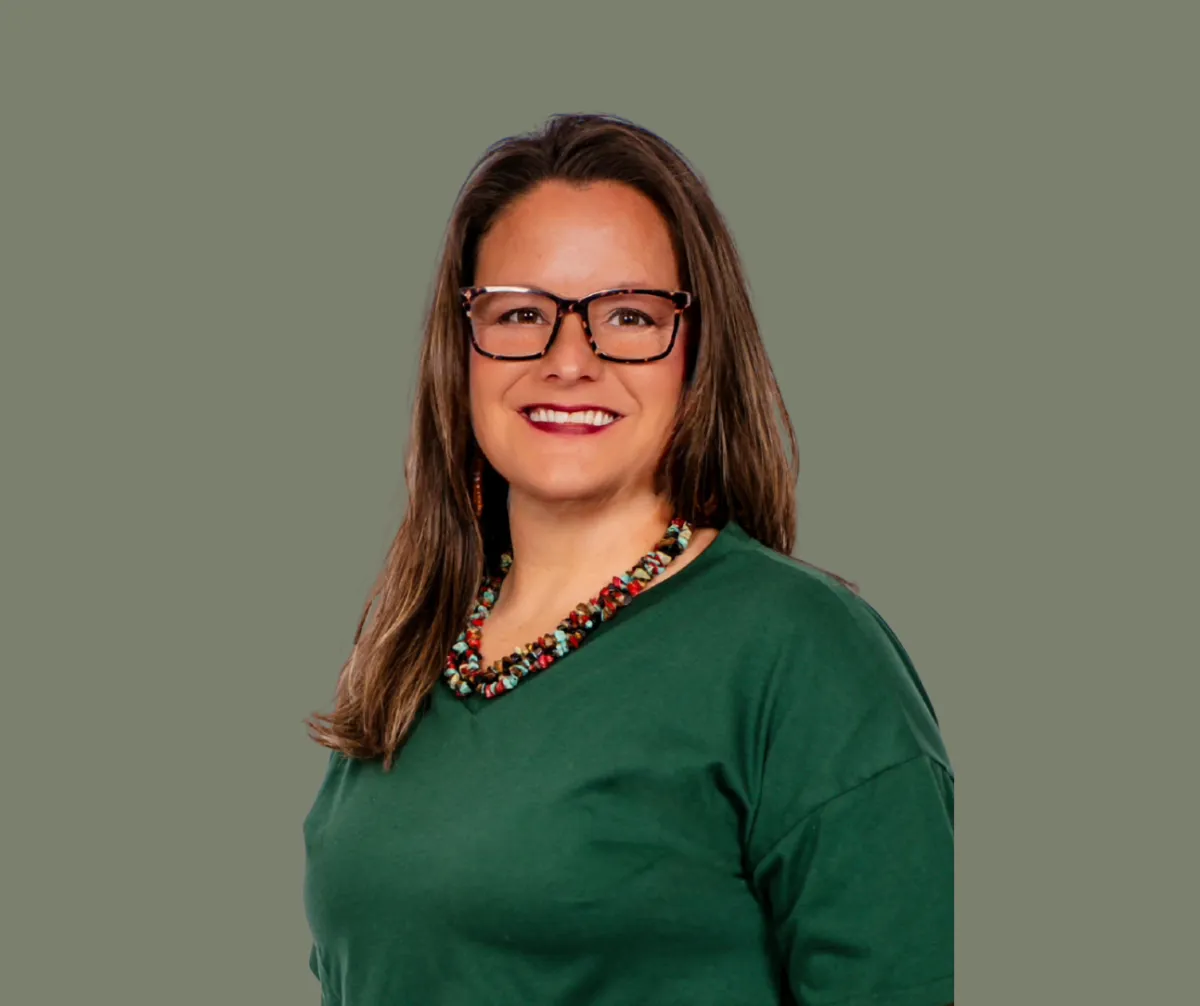 Jenn Kury - Realtor at Oak & Main Realty Group Paris AR