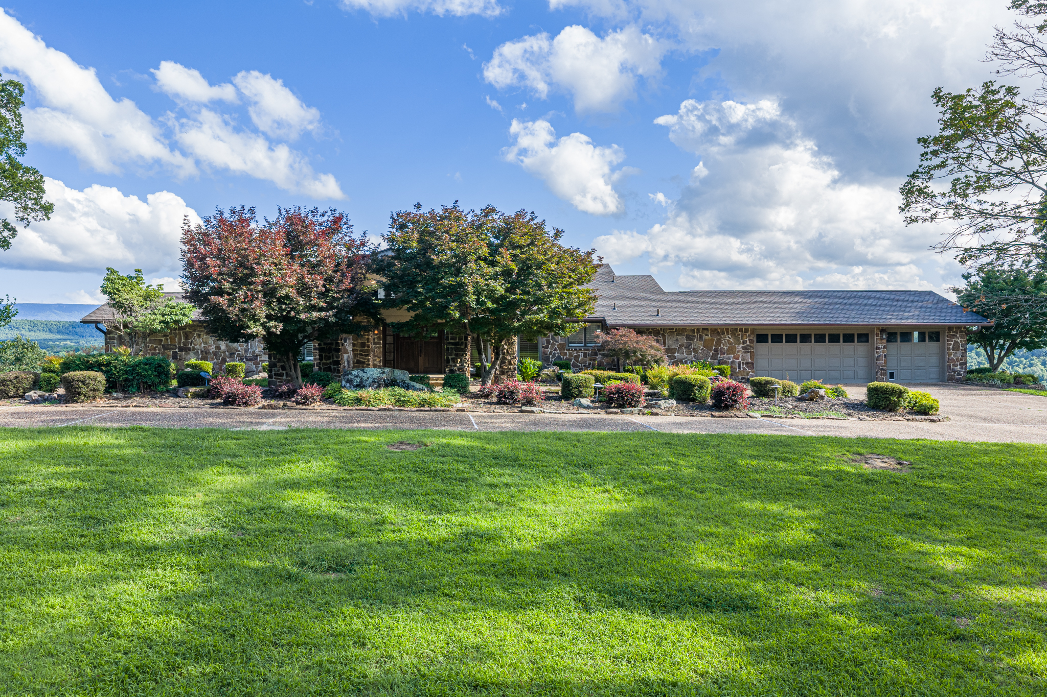 Oak & Main Exclusive Listing: 516 Bell Road, Greenwood, Arkansas 72936