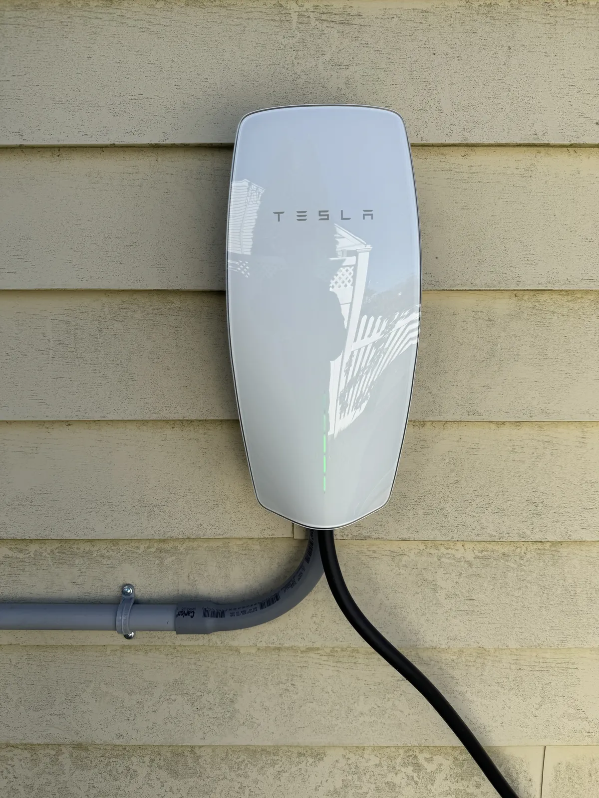 Copiague Level 2 Car Charger