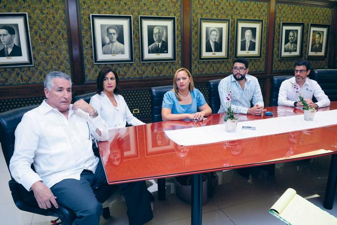 Servicios médicos de calidad benefician al turismo