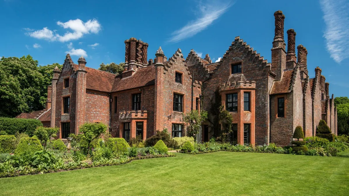Chenies Manor