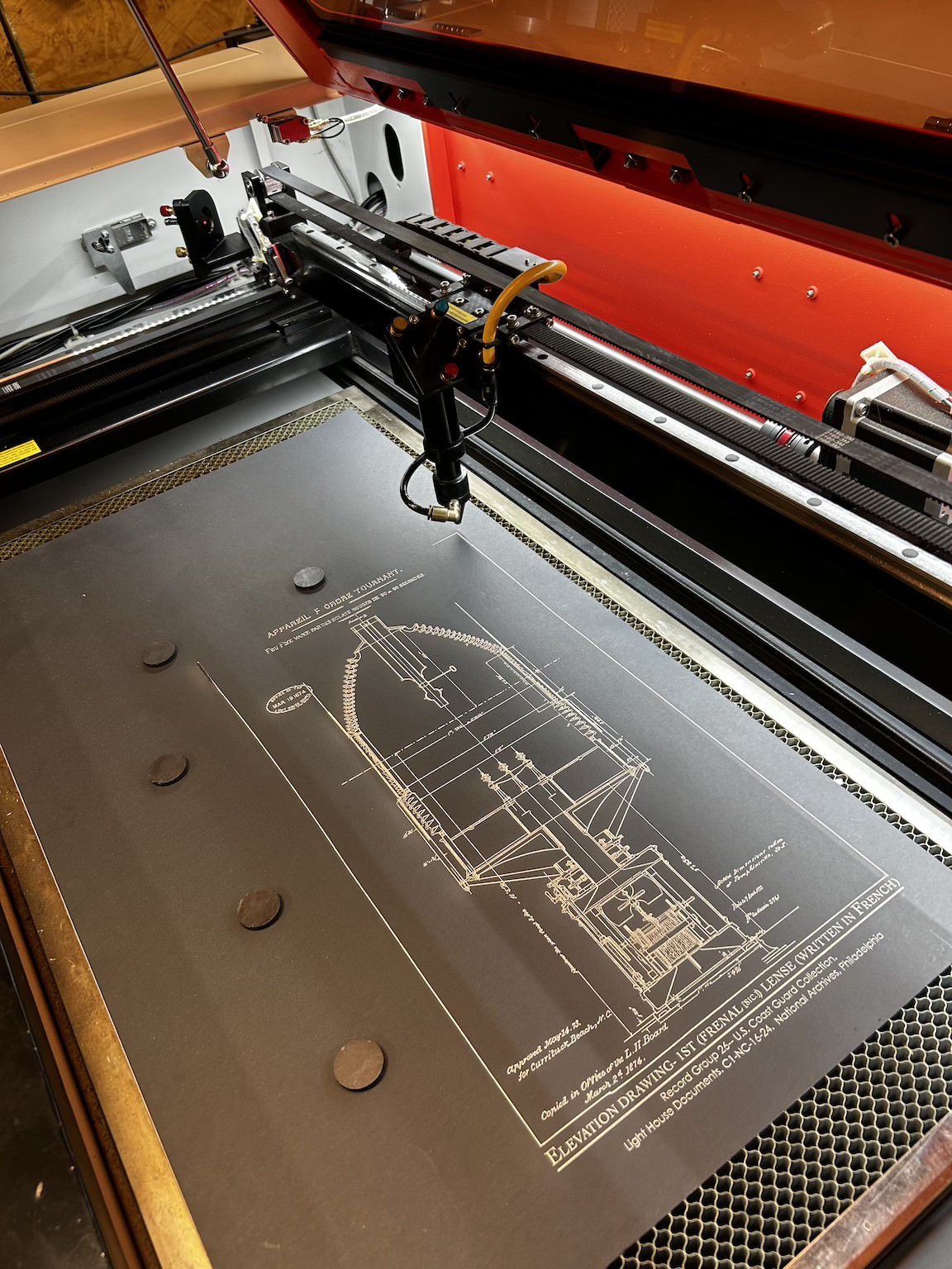 Fresnel Lens - black on laser