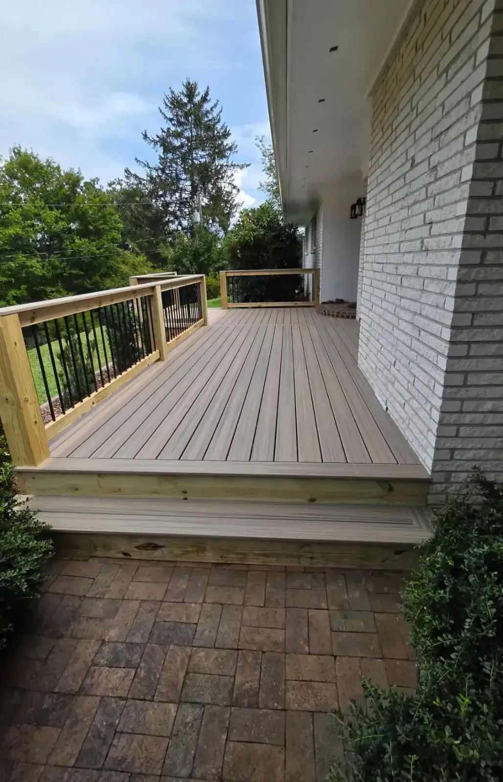 Horizon Builds LLC - Deck Remodeling 1