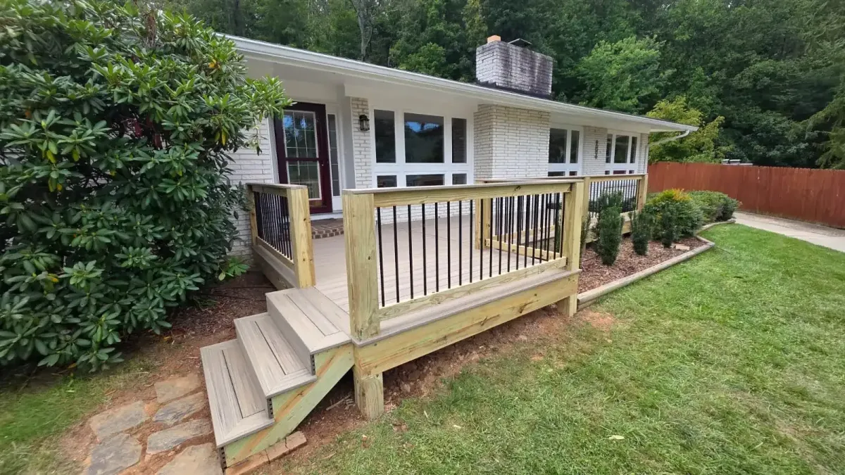 Horizon Builds LLC - Deck Remodeling 5