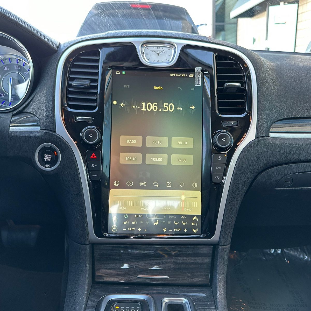 Universal Vertical Android Car Stereo Navigation System