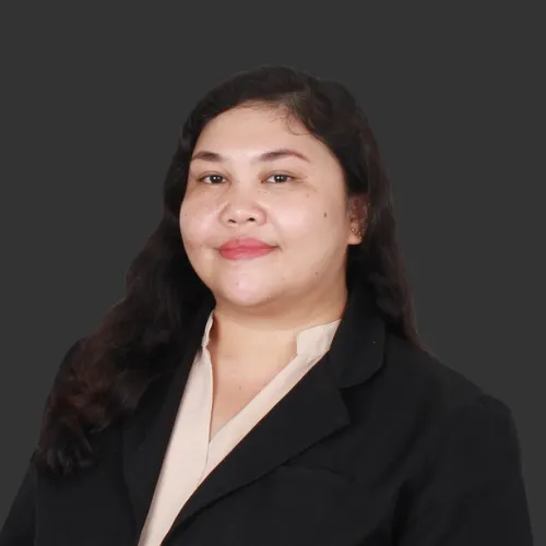 Lori, finance associate at Financial Engineers