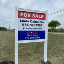 Wylie, TX – Sign Company Offers Custom Yard / Lawn Signs for Real Estate Agencies