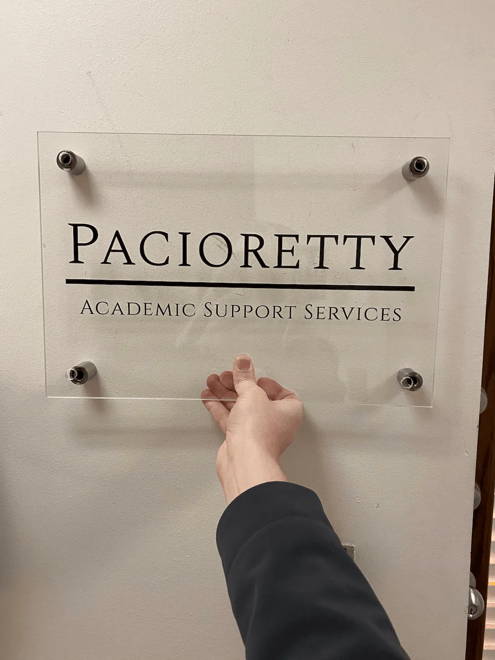 Rowlett, TX – Types of Custom Signs for Schools & Colleges | Sign Company News