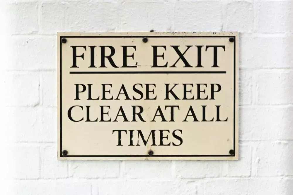 Improve workplace safety and compliance with professionally designed clear signs that protect employees and visitors. Contact us today for a consultation.