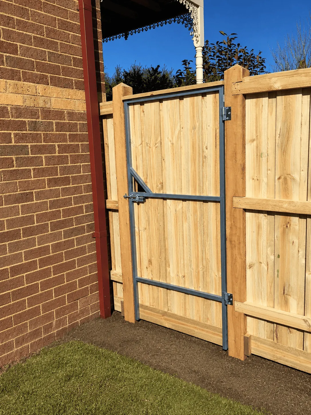 Fence Post Repairs in Bayswater