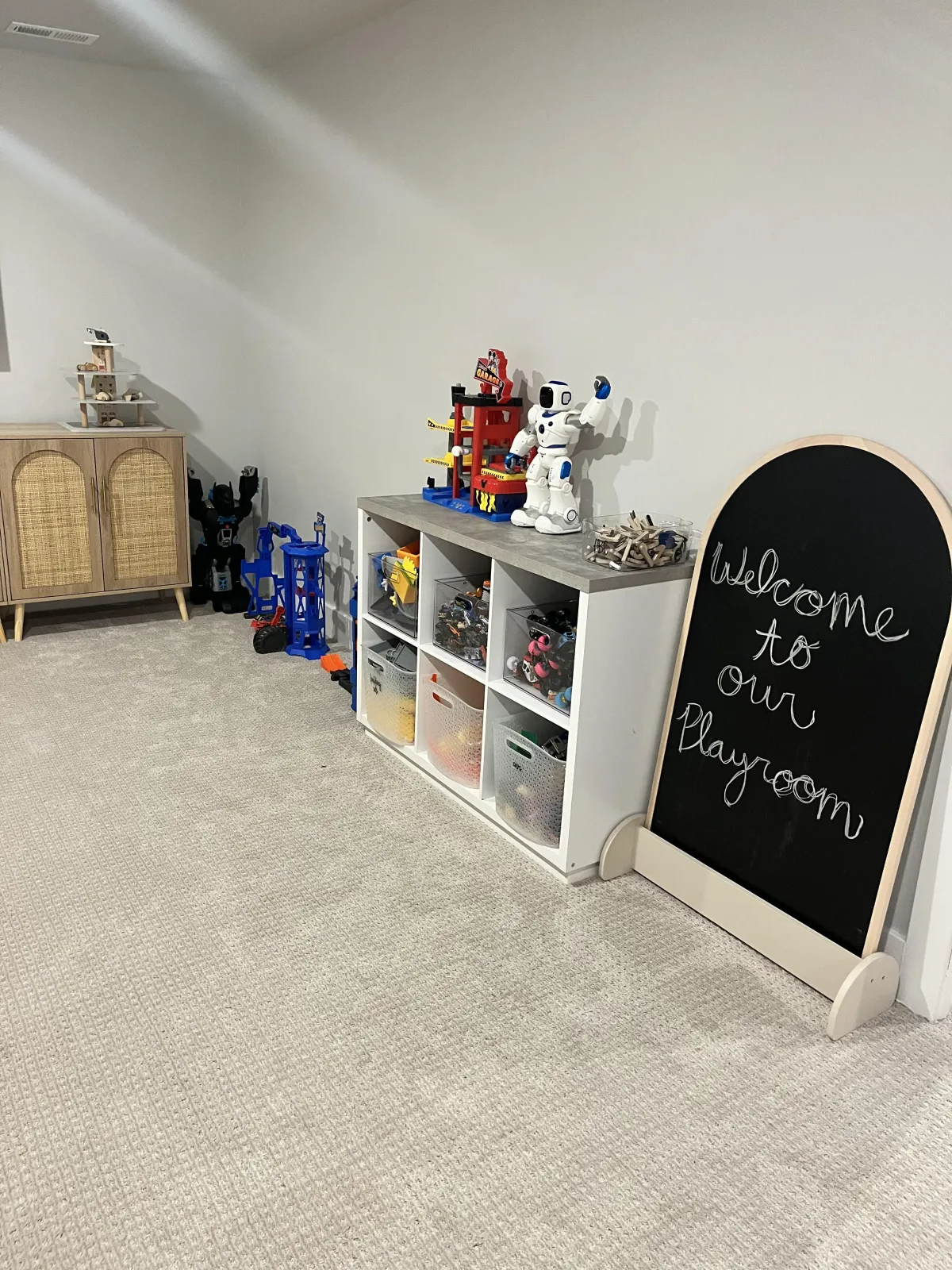 a room filled with furniture and a table