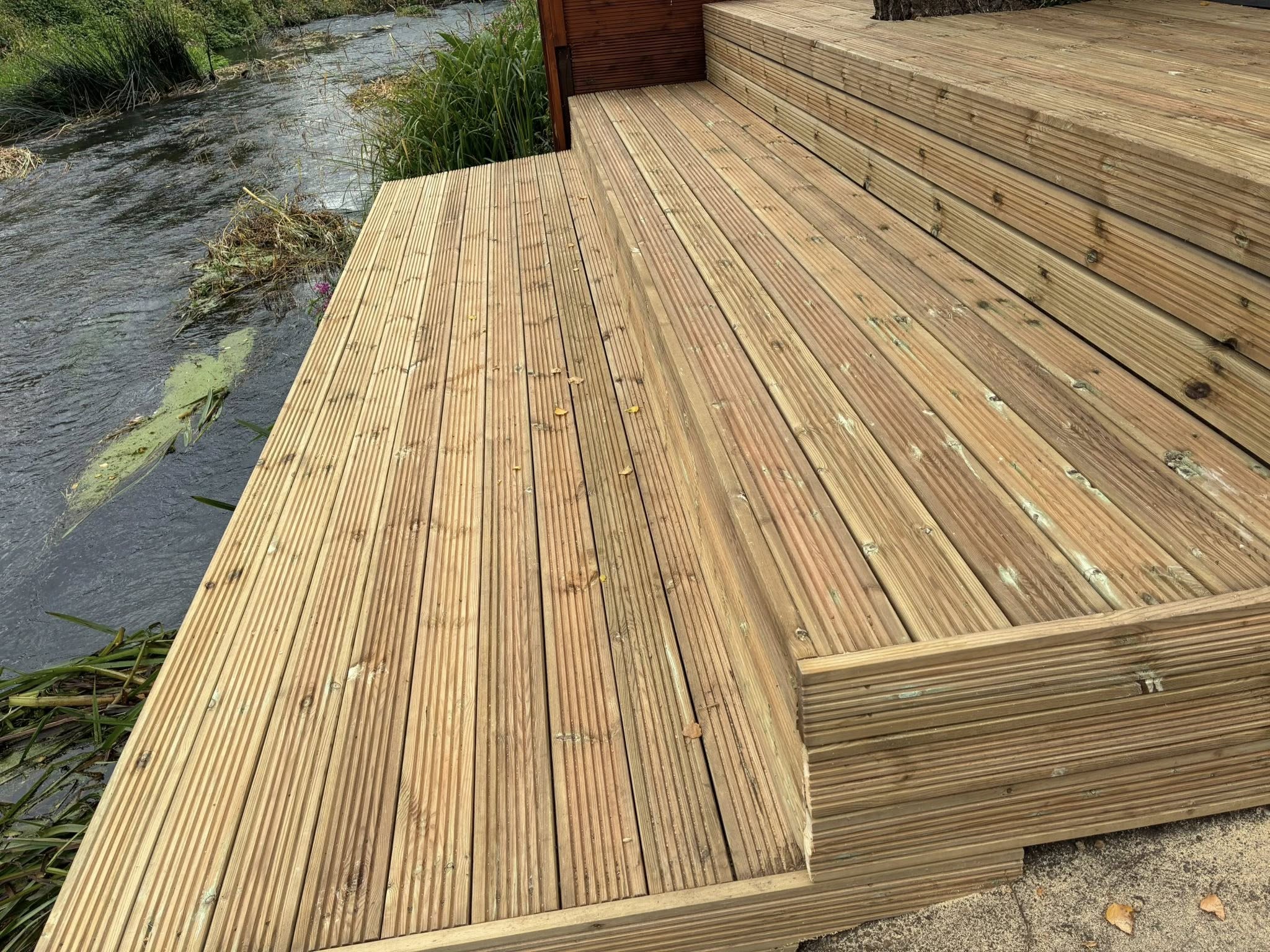 Decking in gamlingay cambridgeshire