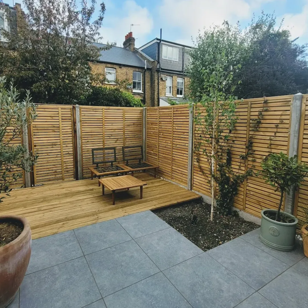 phoenix fencing inc - fencing in aylesbury and surrounding areas