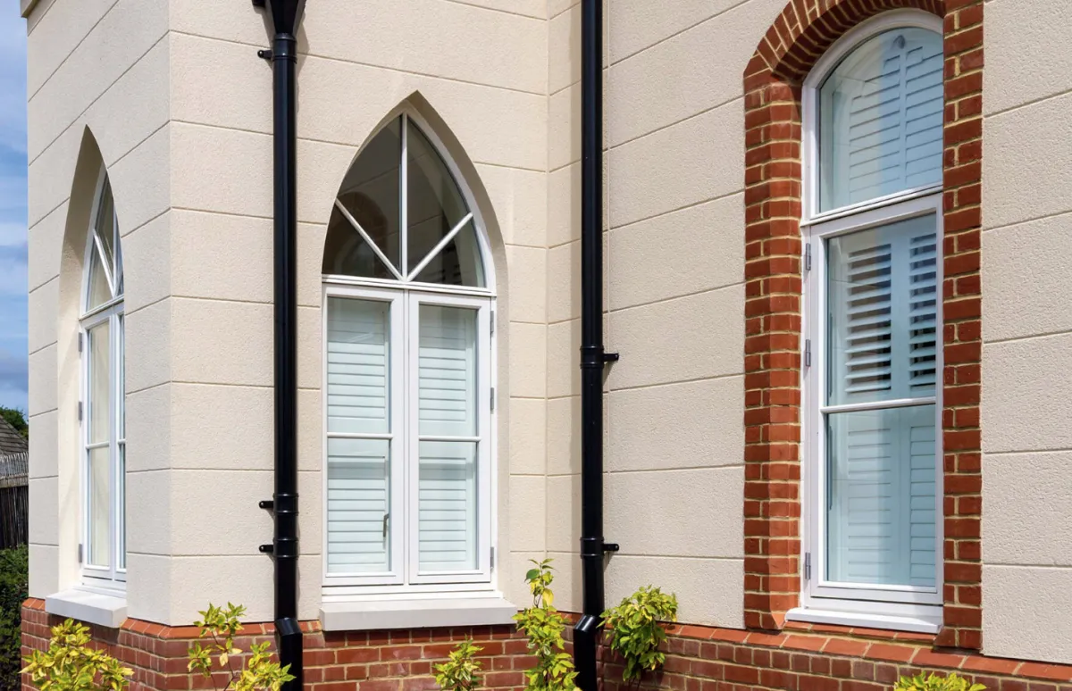 Stylish render applied to new home in Brixham