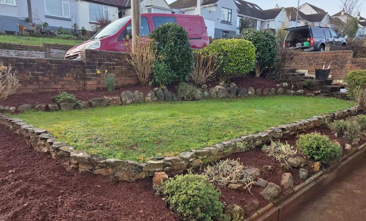 outdoor maintenance in torquay