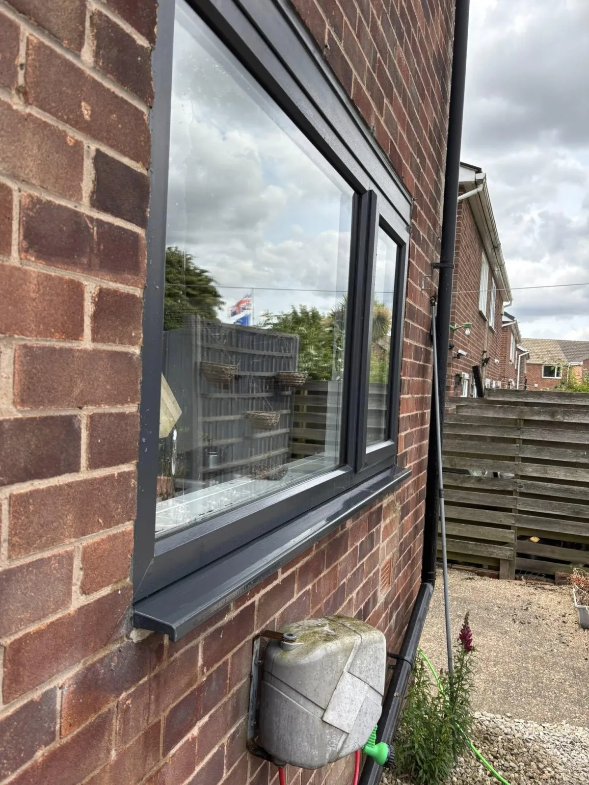 Image of a clean window 