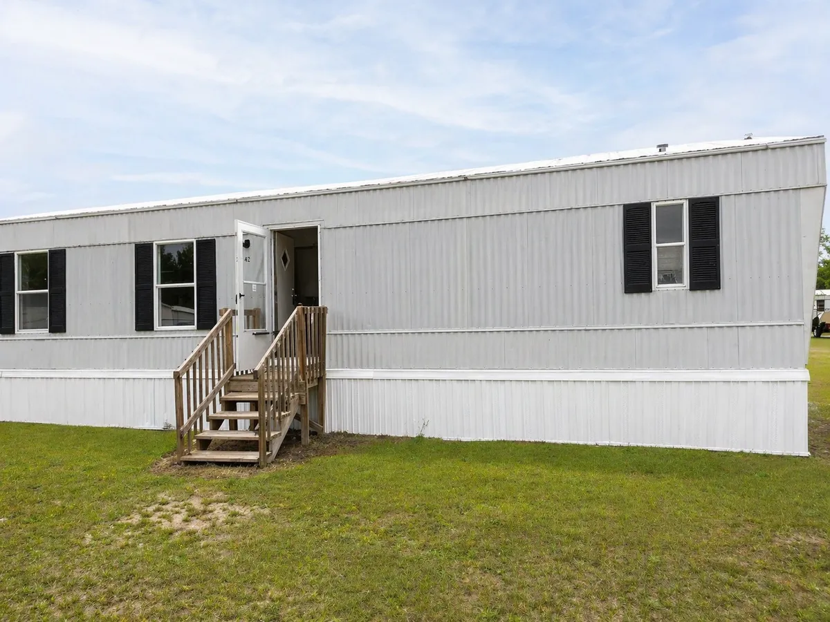 3 bedroom mobile home for rent in florence