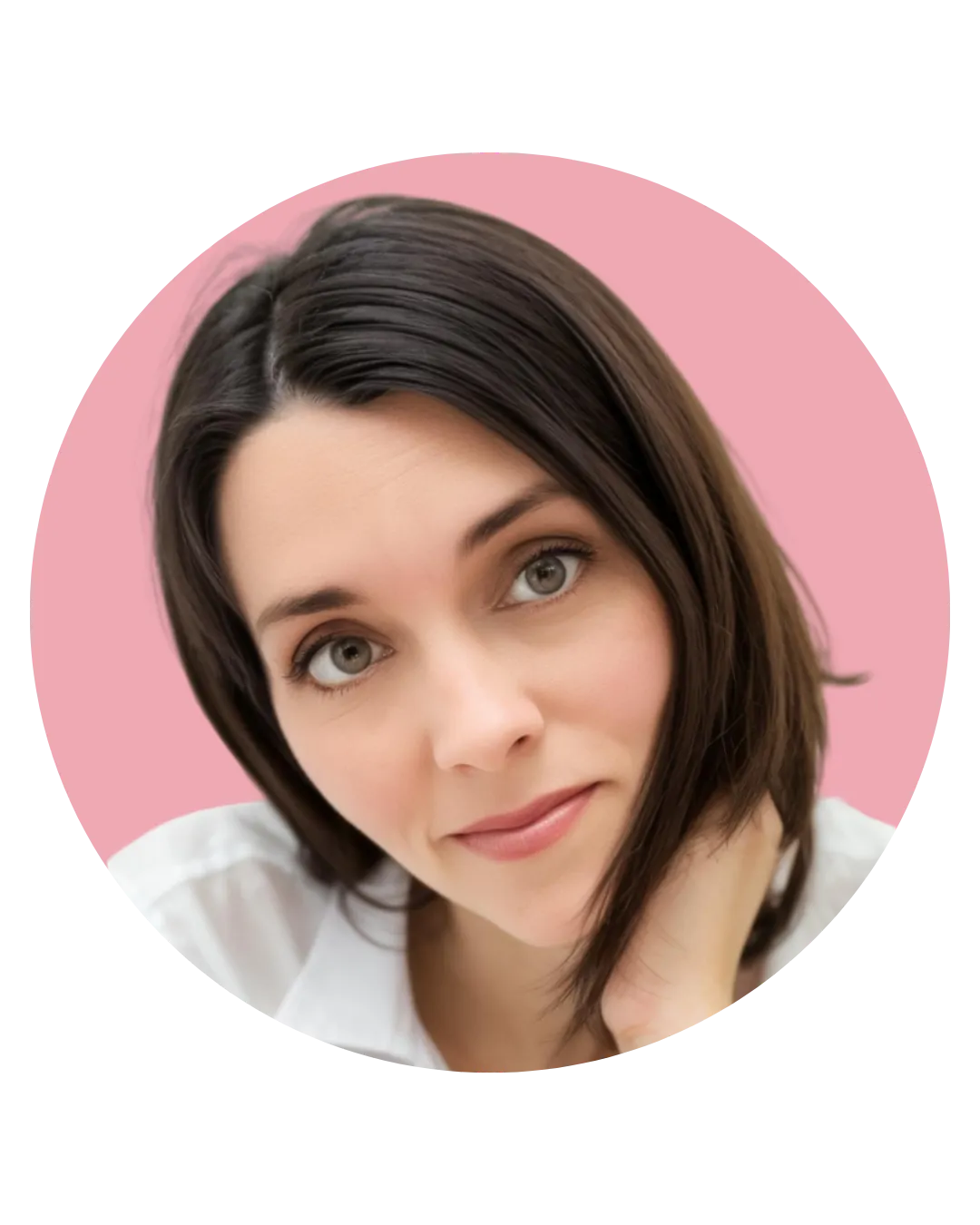 Holly Chedalsi headshot
