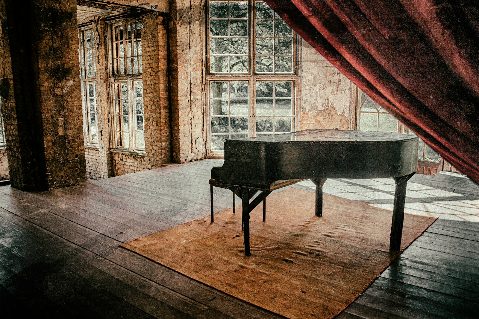 Piano Removal in Leander, TX — Professional Heavy Item Haul Away Service (7)