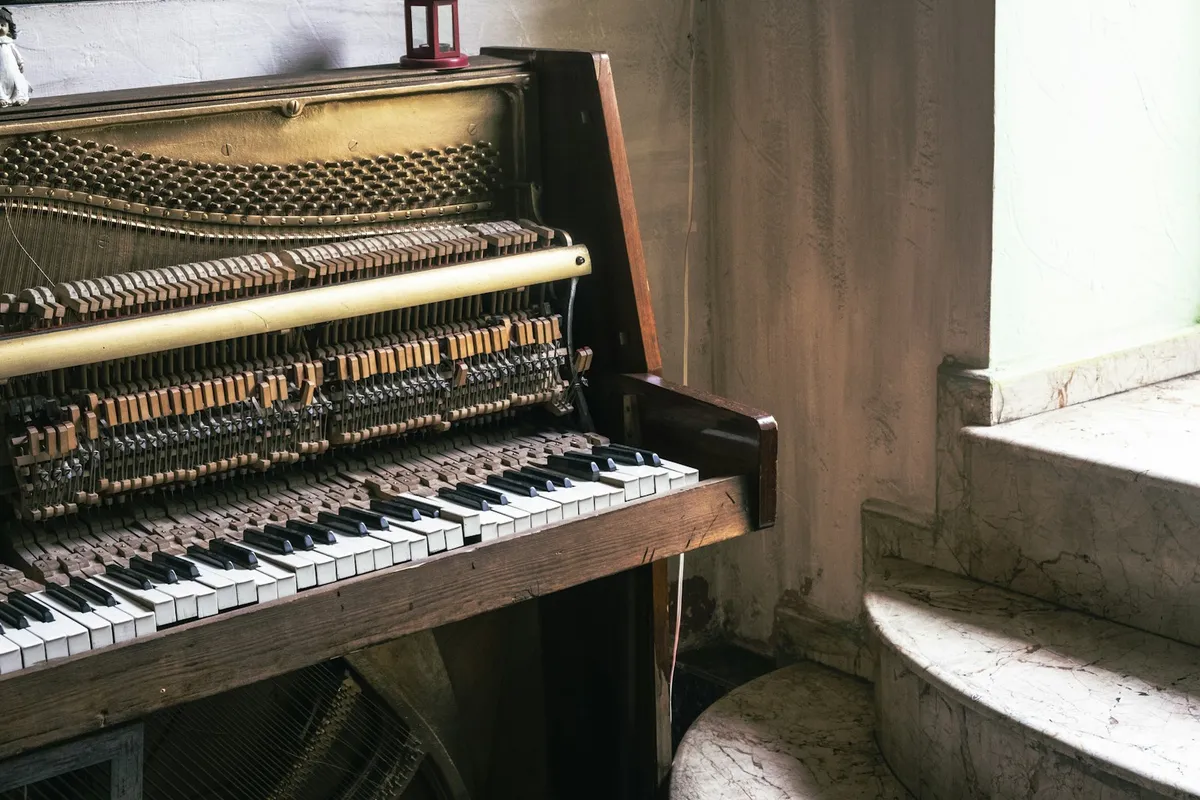 Piano Removal Mistakes to Avoid in Liberty Hill, TX — 2026 Complete Safety & Disposal Guide