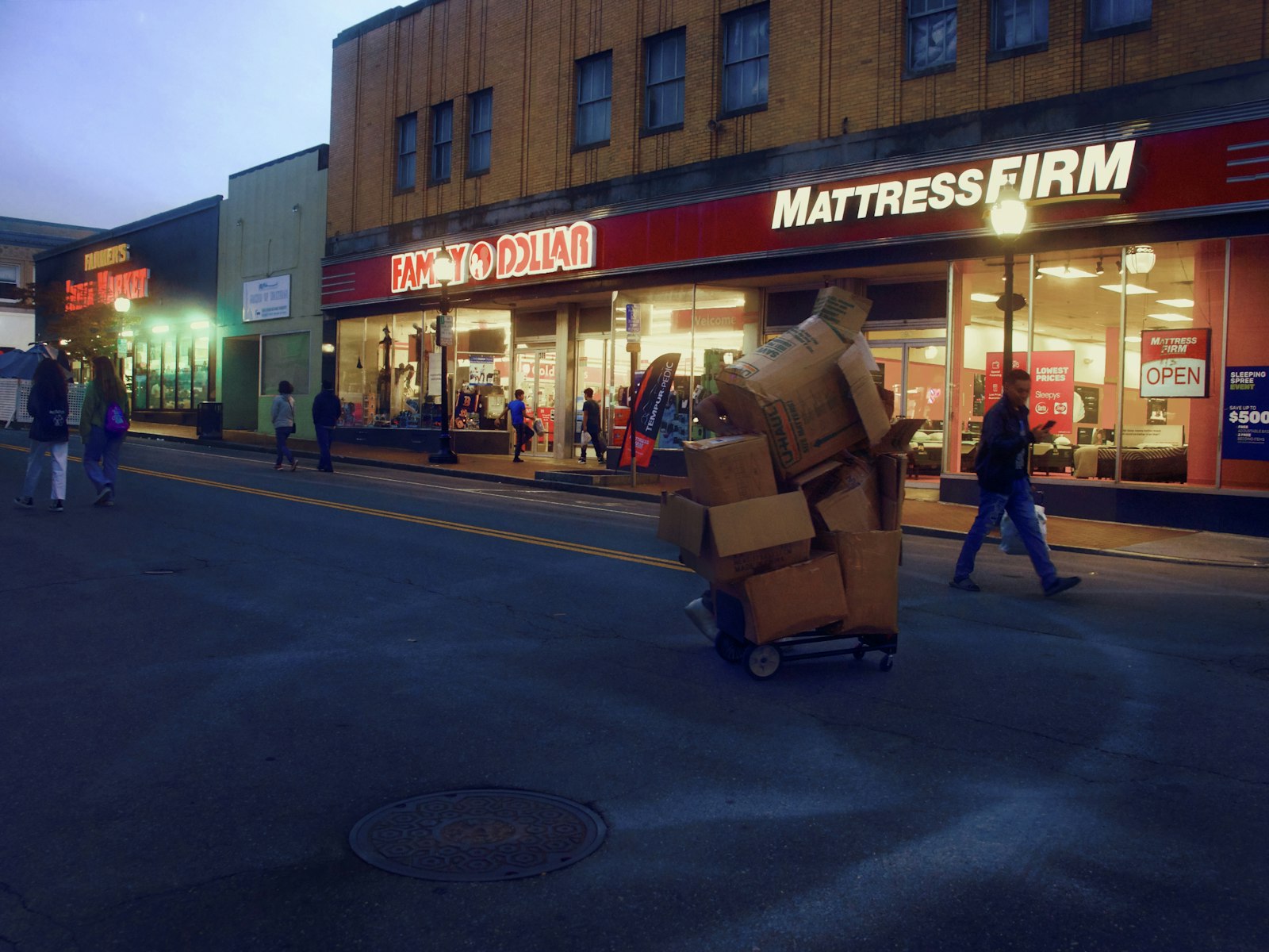 Mattress Removal in Leander, TX — Fast, Eco Friendly Haul Away Service (1)