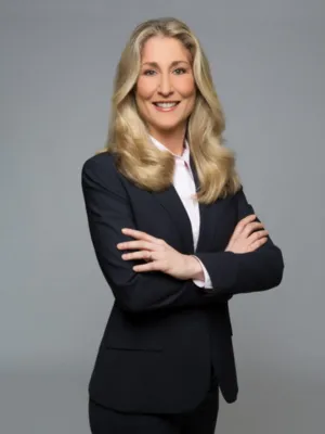 Tiffani Bova