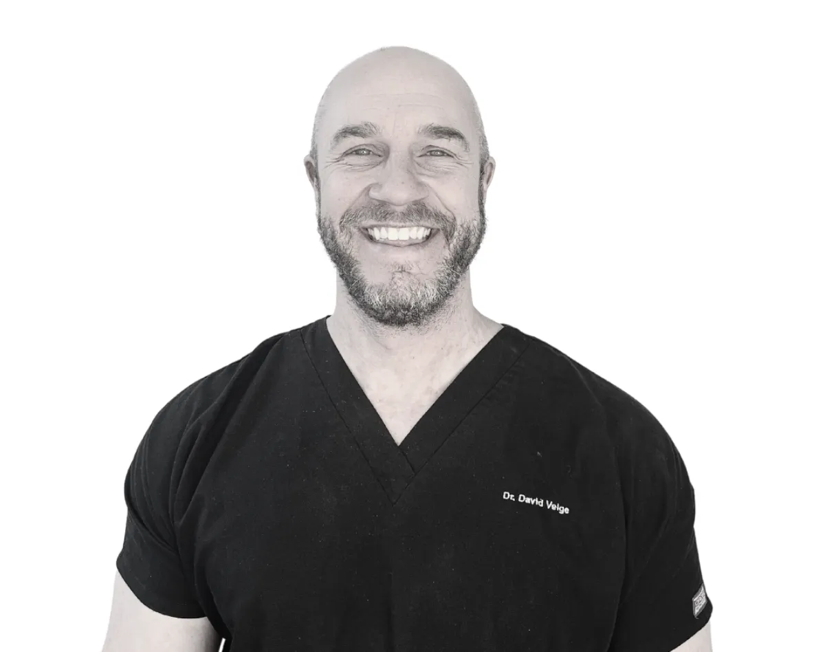 Dr David Veige  GDC Number: 150180  Dental Implant Surgeon