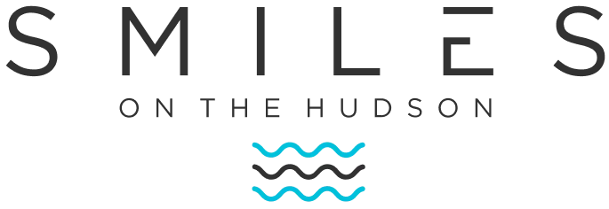 Smiles on the Hudson Logo