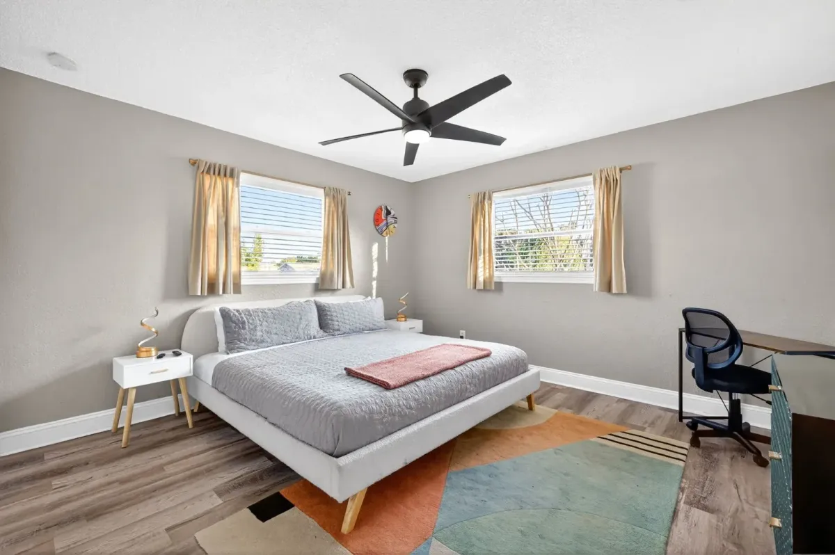 Fully furnished bedroom with modern amenities