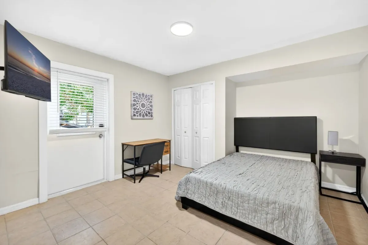 Fully Furnished Spacious Rooms Alva