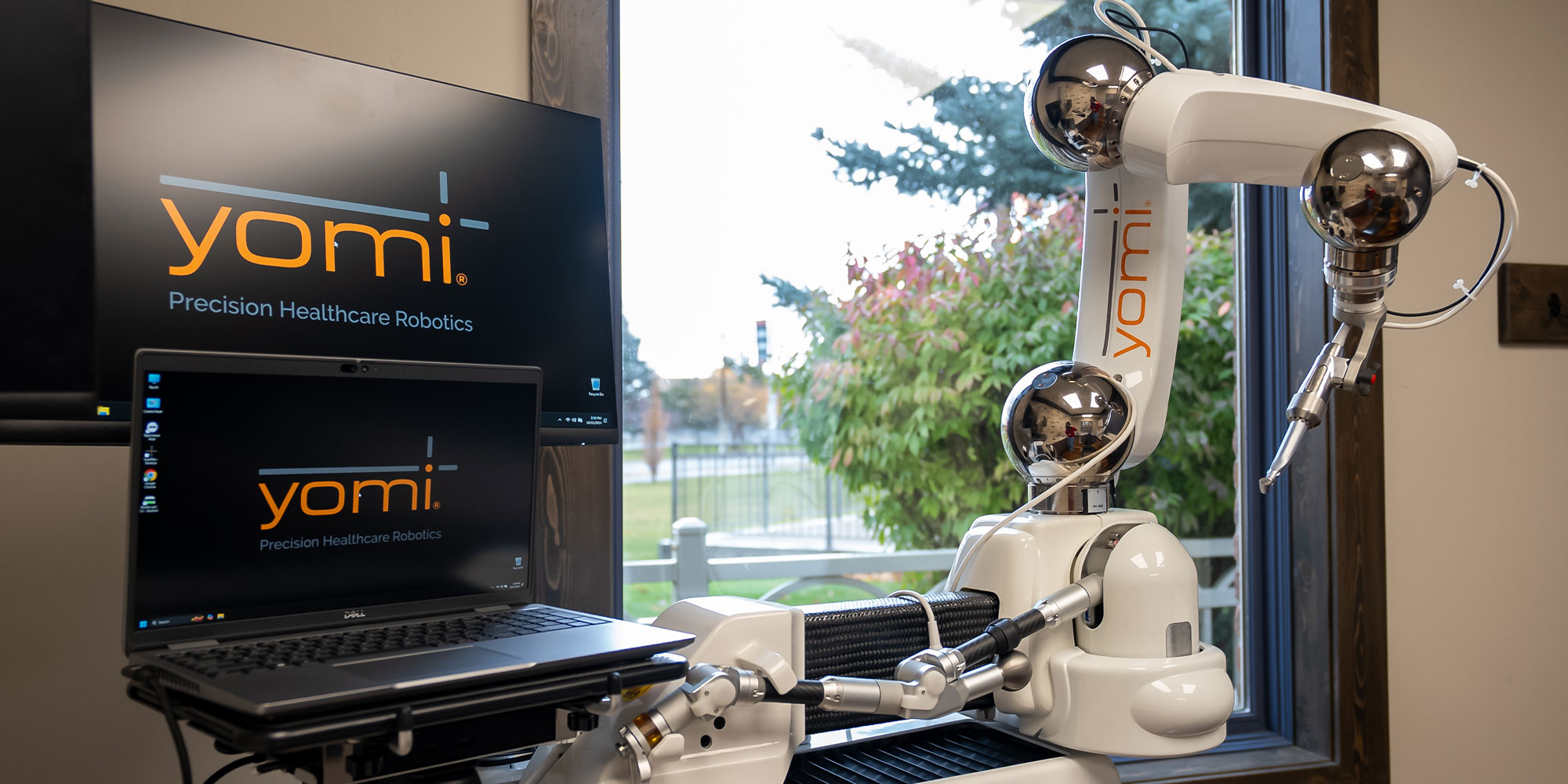 Yomi® Robot-Guided Surgery: The Gold Standard in Implants.