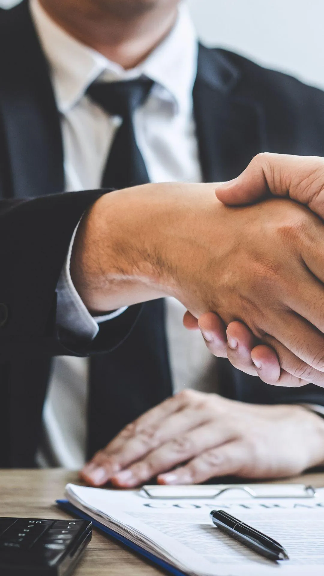 Handshaking people- Hearts-Inhomes