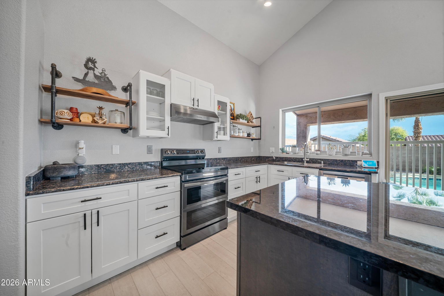 Luxury homes for sale in Cave Creek