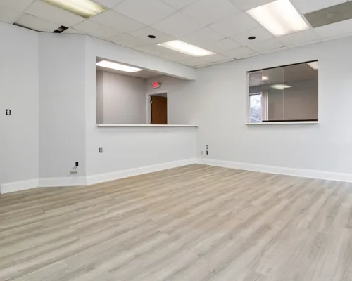 {{ custom_values.service_1 }} in {{custom_values.biz_area_1})