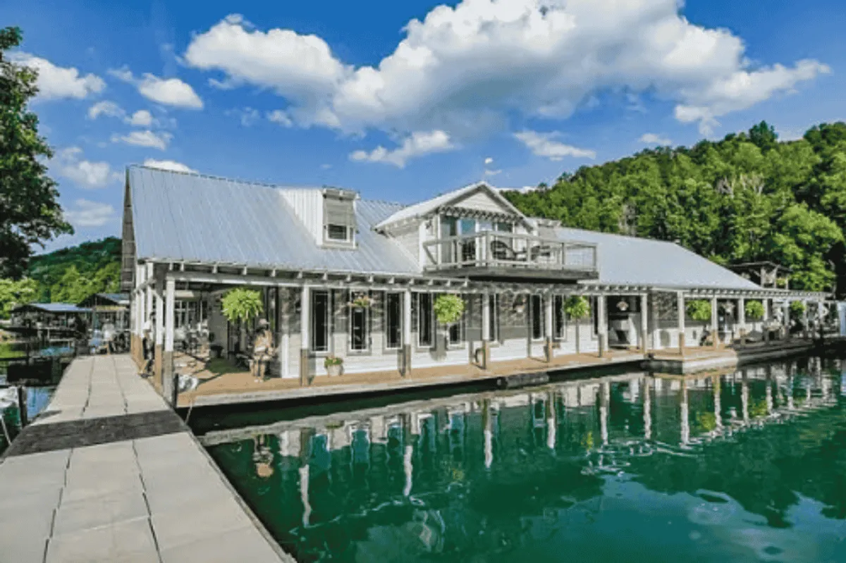 Whitman Hollow Marina |  Froggies Patio Bar | Near The Nest At Turkey Cove | Norris Lake TN