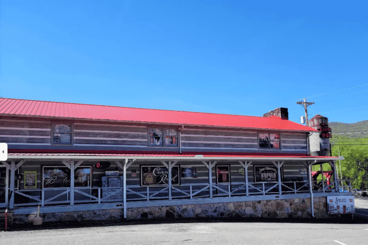 The Liquor Barn TN | Near The Nest at Turkey Cove | Norris Lake