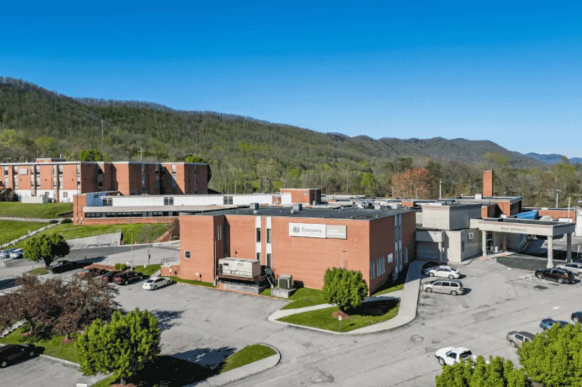 LaFollette Medical Center | Near The Nest at Turkey Cove Norris Lake