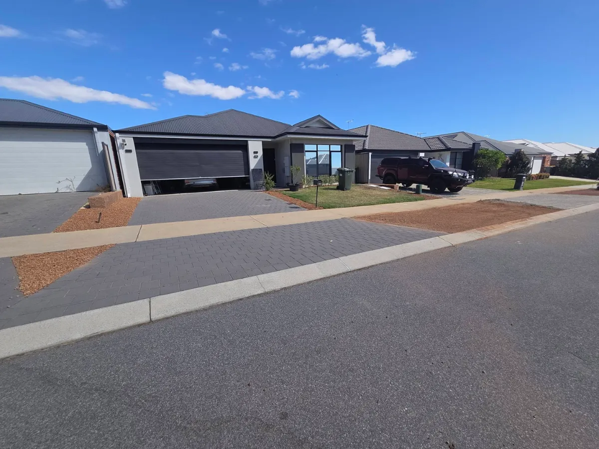 lawn mowing Byford