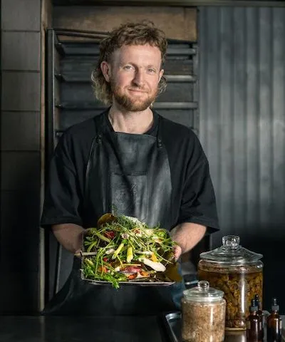 (6) A bin-free restaurant (read: NO trash cans ANYWHERE) highlighting Douglas McMaster