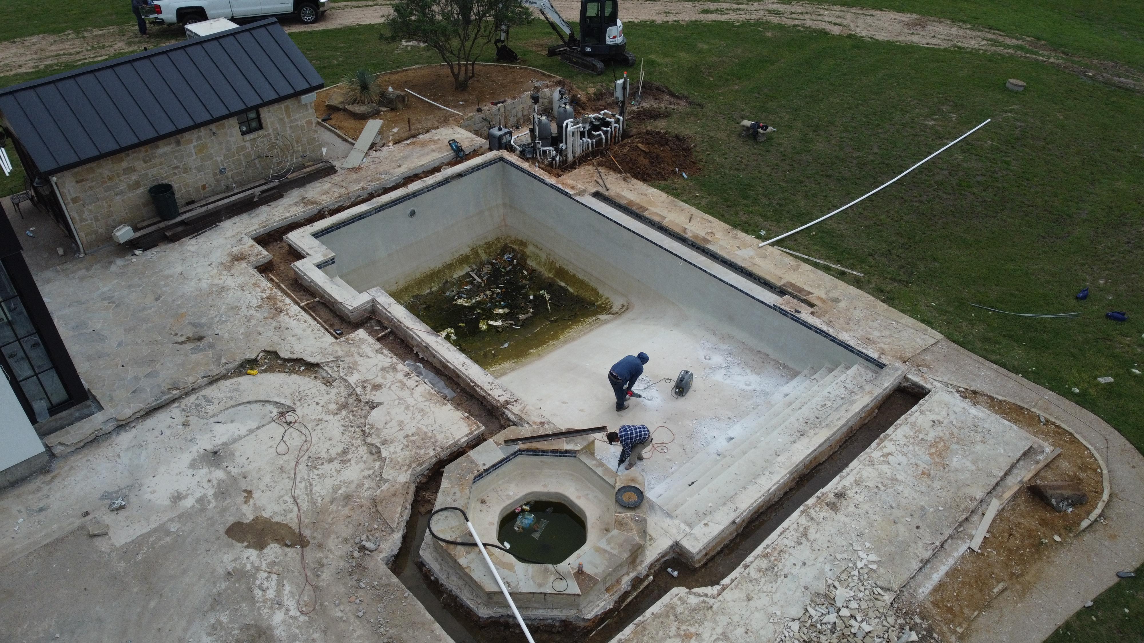 Pool Remodeling 