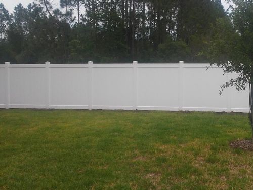 Vinyl Fencing in Orange Park