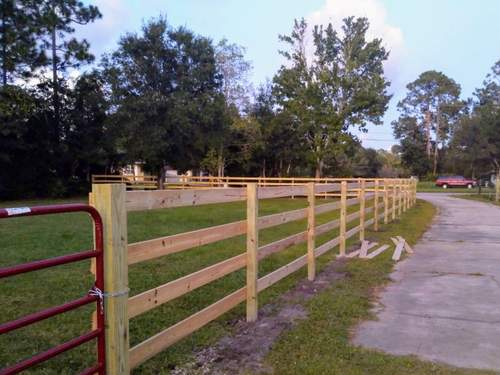 Farm Fencing in Orange Park