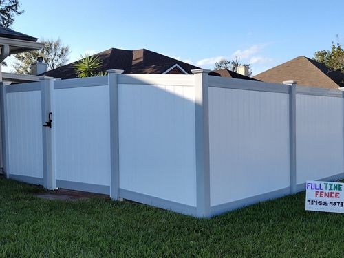 Custom fencing Orange Park